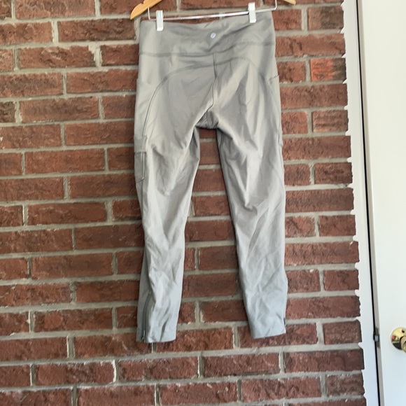 Lululemon Scenic Route 7/8 cropped leggings - Picture 7 of 13